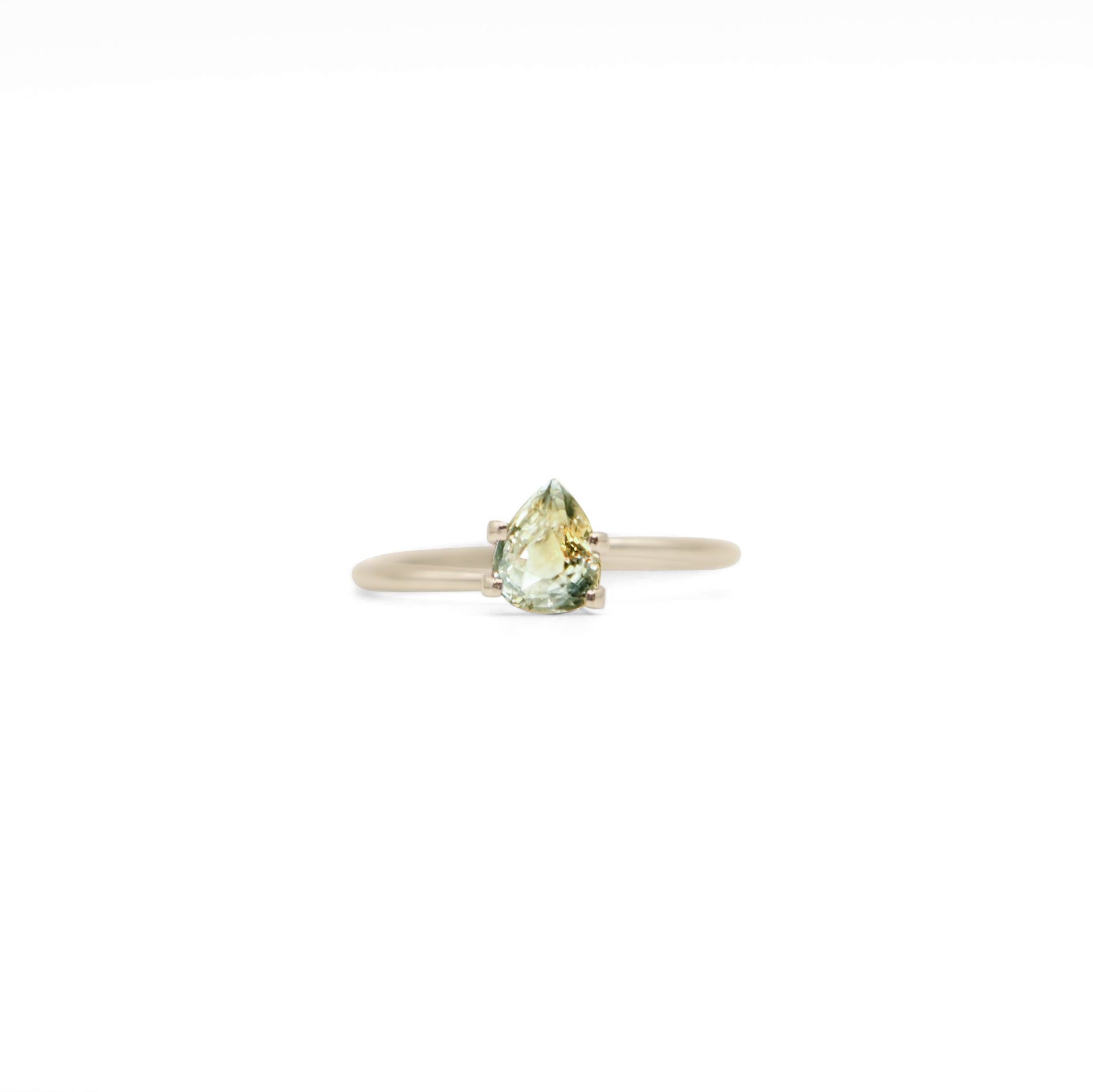 Sapphire | 1.04ct | Pear Cut